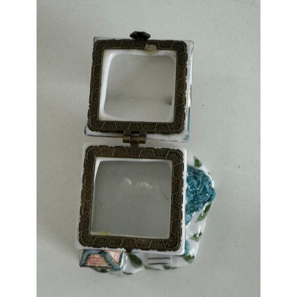 Trinket Box Holiday House Figurine Christmas Hinged - Picture 5 of 5